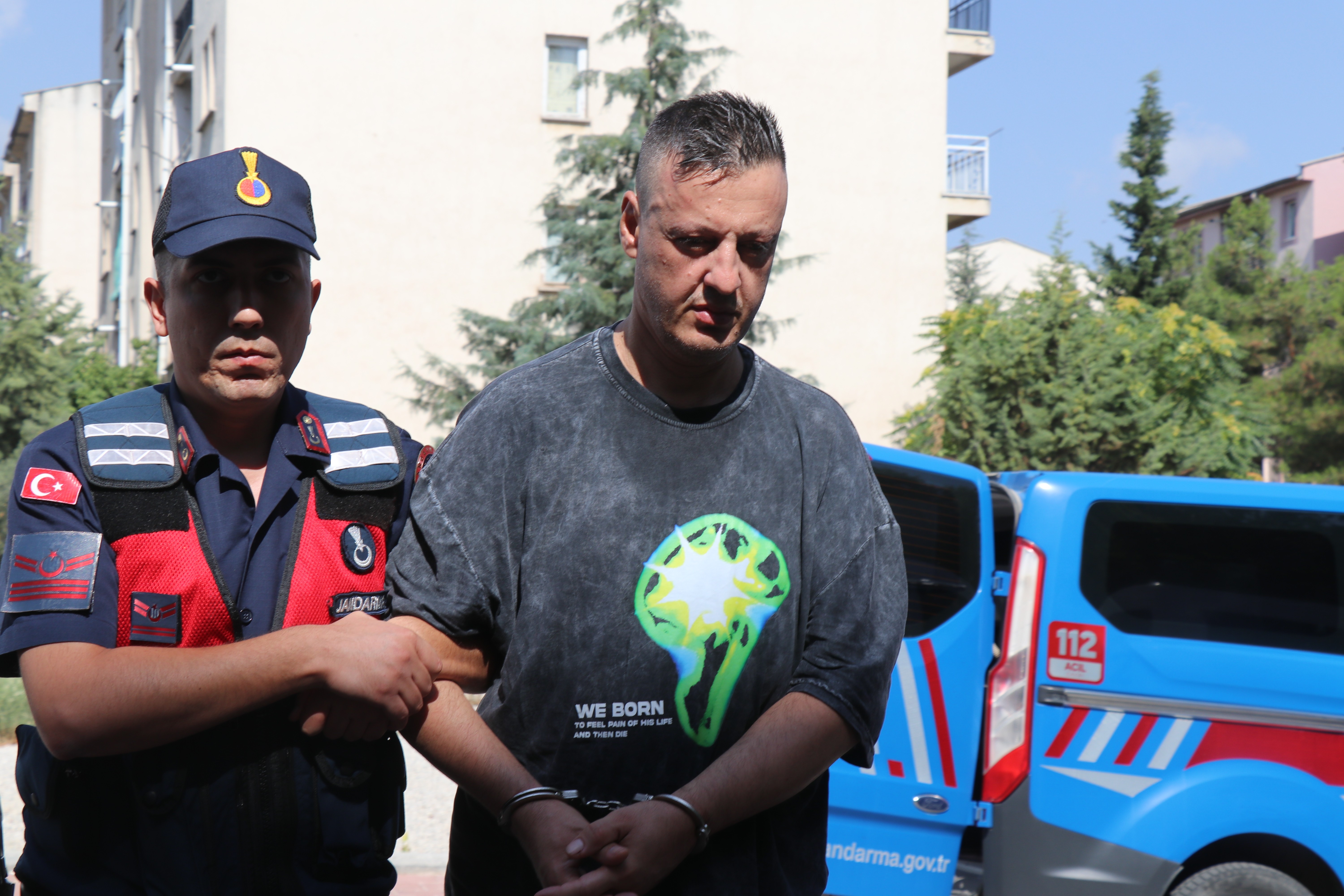 ‘Hak ettikleri için dolandırıyorum’! ‘Binbir surat’ yakayı ele verdi