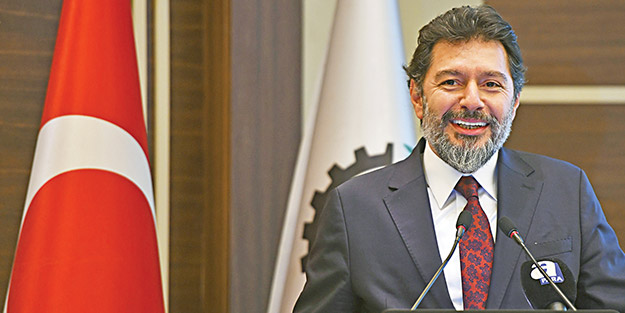 Hakan Atilla’dan aile şirketlerine davet