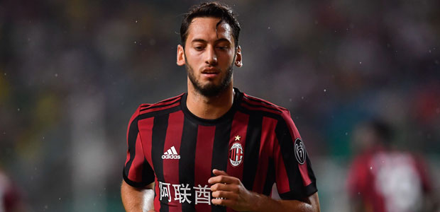 'Hakan Cahalananananallgloglu' diye duyurdular!