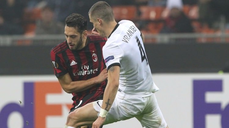 Hakan Çalhanoğlu 90 dakika oynadı Milan kazanamadı