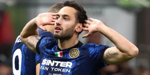 Hakan Çalhanoğlu ile ilgili müthiş iddia! Görenler şaşkına döndü...