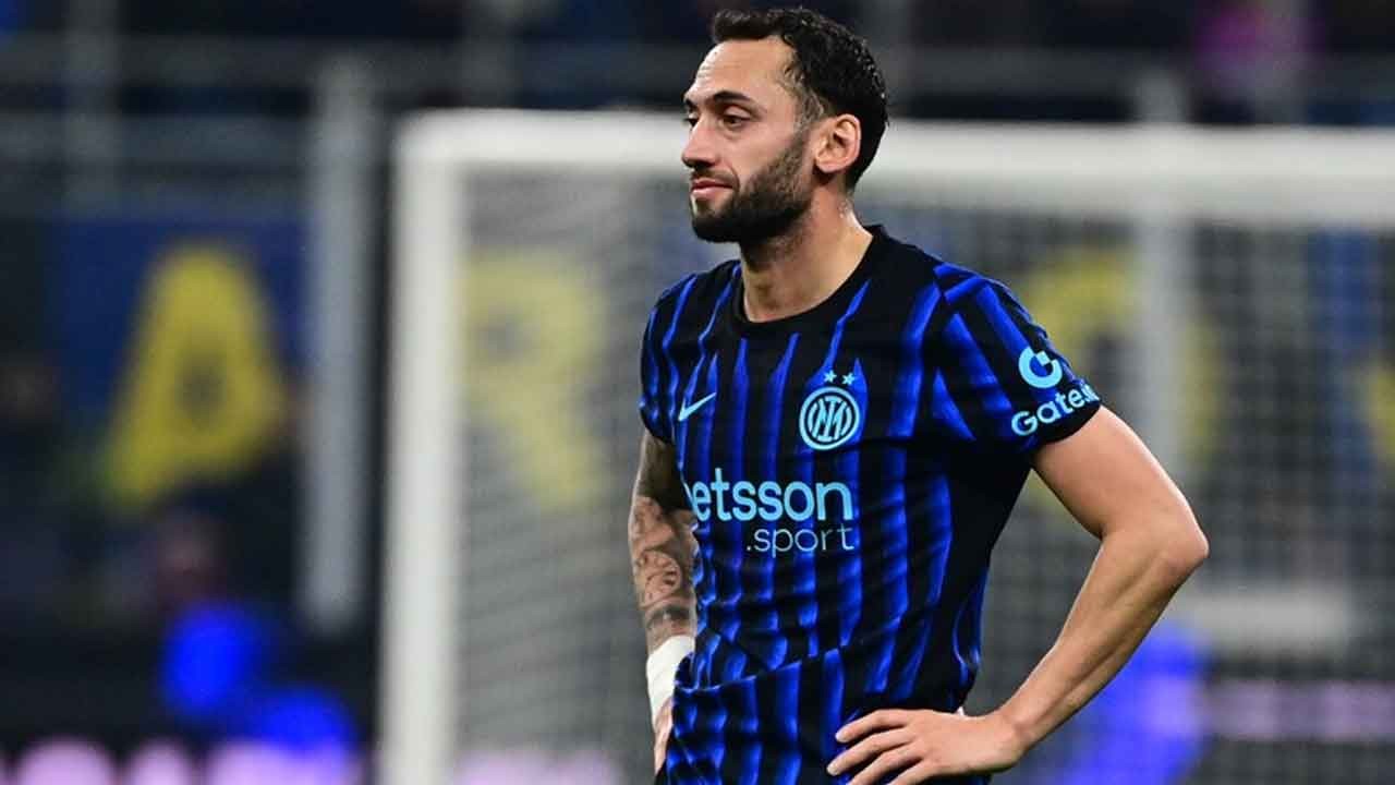Hakan Çalhanoğlu'ndan üzücü haber