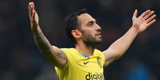 Hakan Çalhanoğlu'nun yüzünü böyle güldürdü! İmzayı atıyor: Inter yönetiminden o sözleşme açıklaması!