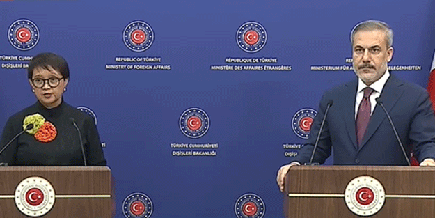 Hakan Fidan dünyaya duyurdu! Türkiye'den İsrail'e büyük darbe