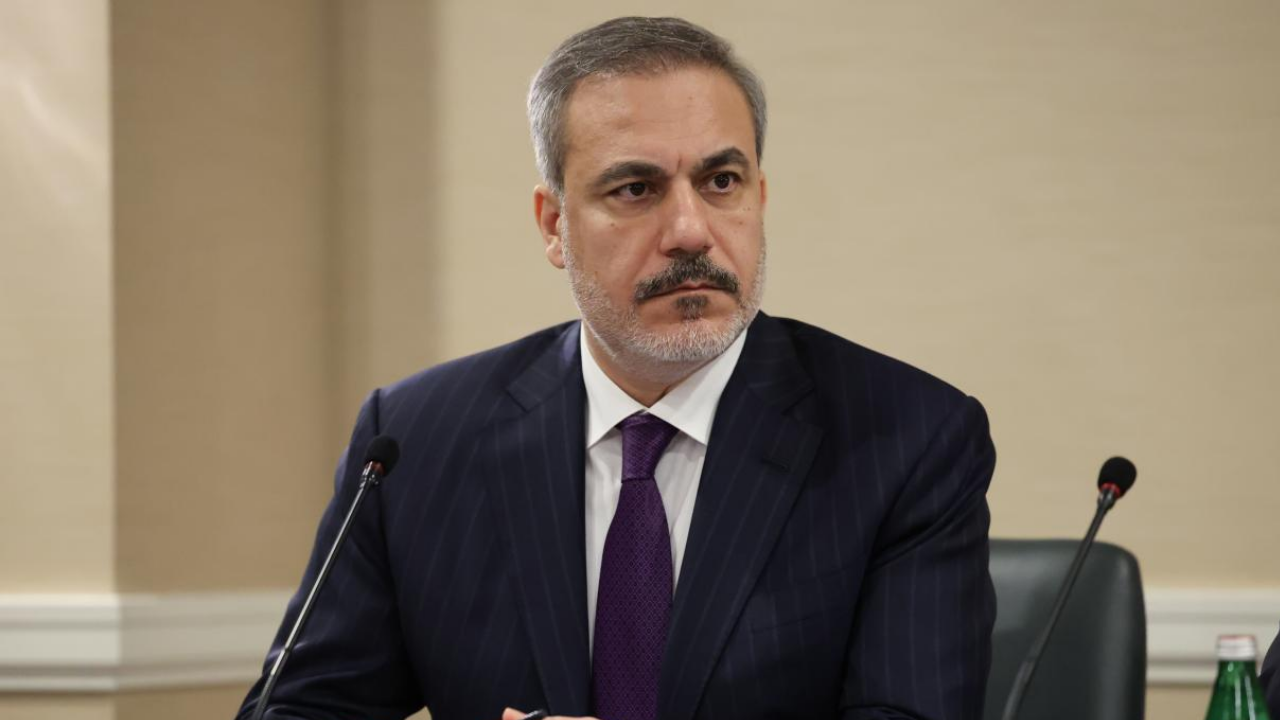 Hakan Fidan’dan kritik telefon!