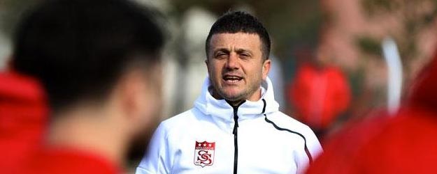 Hakan Keleş Sivasspor'un yeni teknik direktörü mü oldu?