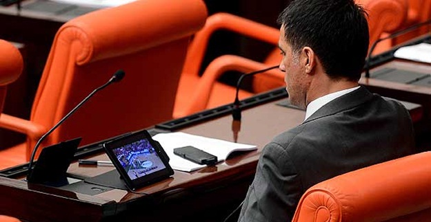 Hakan Şükür hakkında suç duyurusu