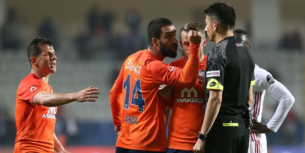 Arda Turan'a kötü haber geldi