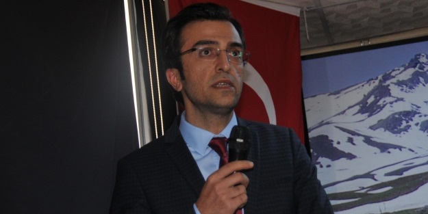 Hakkari Barosu'nun yeni Başkanı Av. Serdar Işık oldu