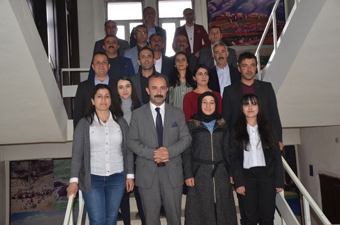 Hakkari Belediyesinde izinler kaldırıldı, görev değişikliği başladı 