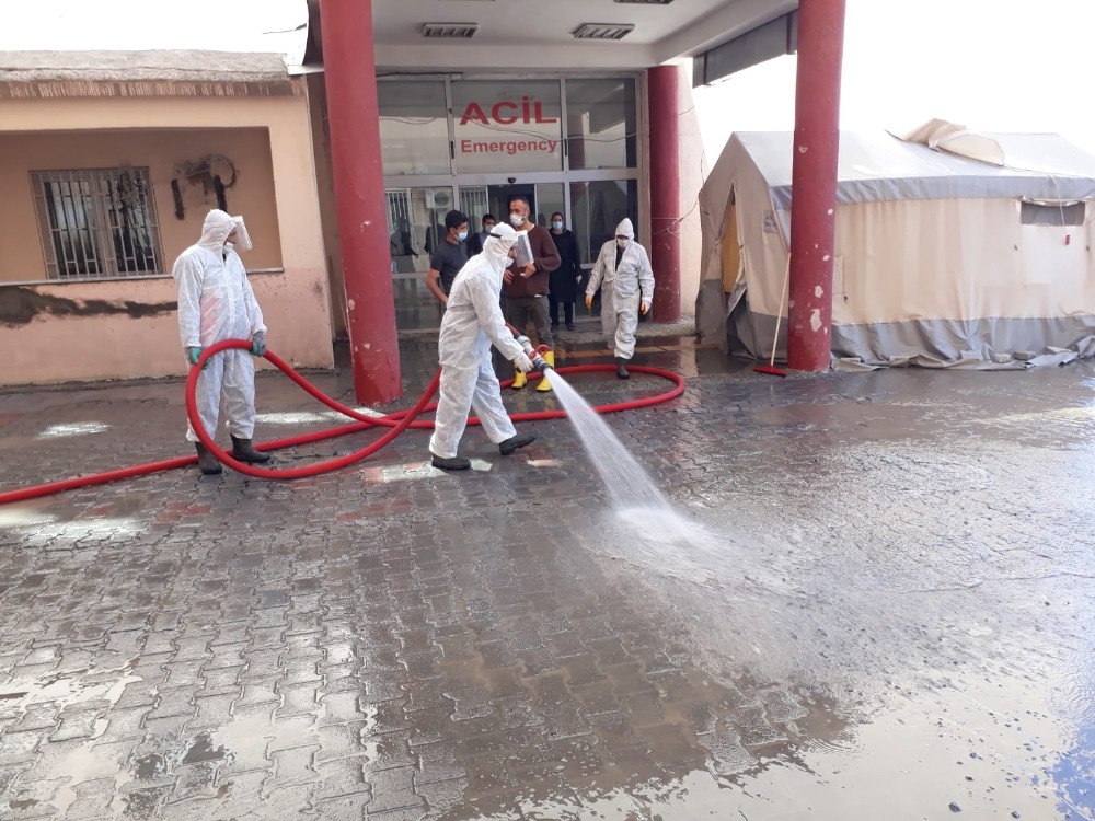 Hakkari Belediyesinden dezenfekte çalışması 