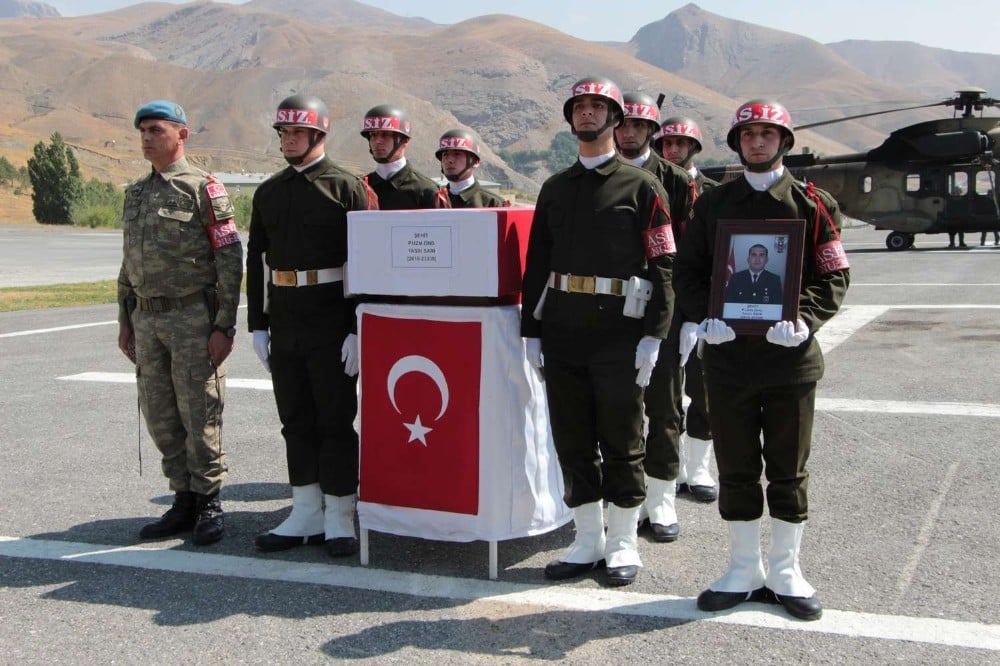 Hakkari şehidi Sarı için tören düzenlendi 
