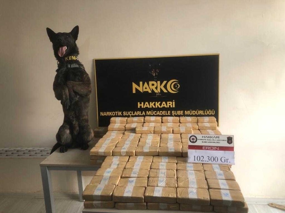 Hakkari’de 102 kilo 300 gram eroin ele geçirildi 