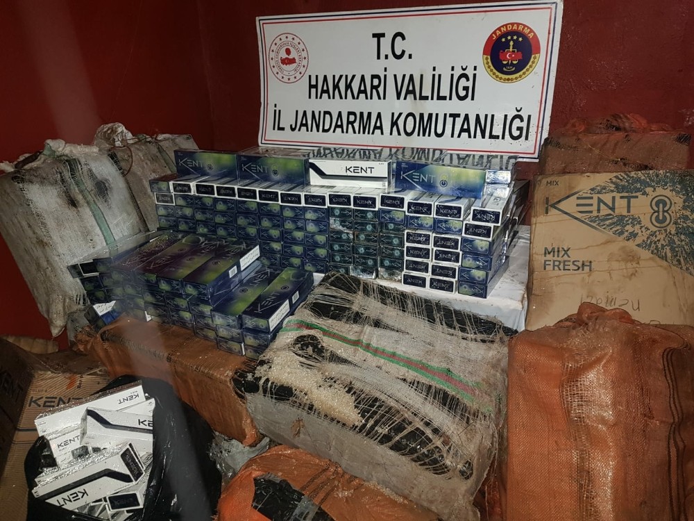 Hakkari’de 17 bin 500 paket kaçak sigara ele geçirildi 
