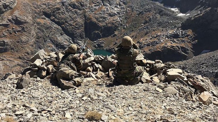 Hakkari'de 5 terörist daha öldürüldü