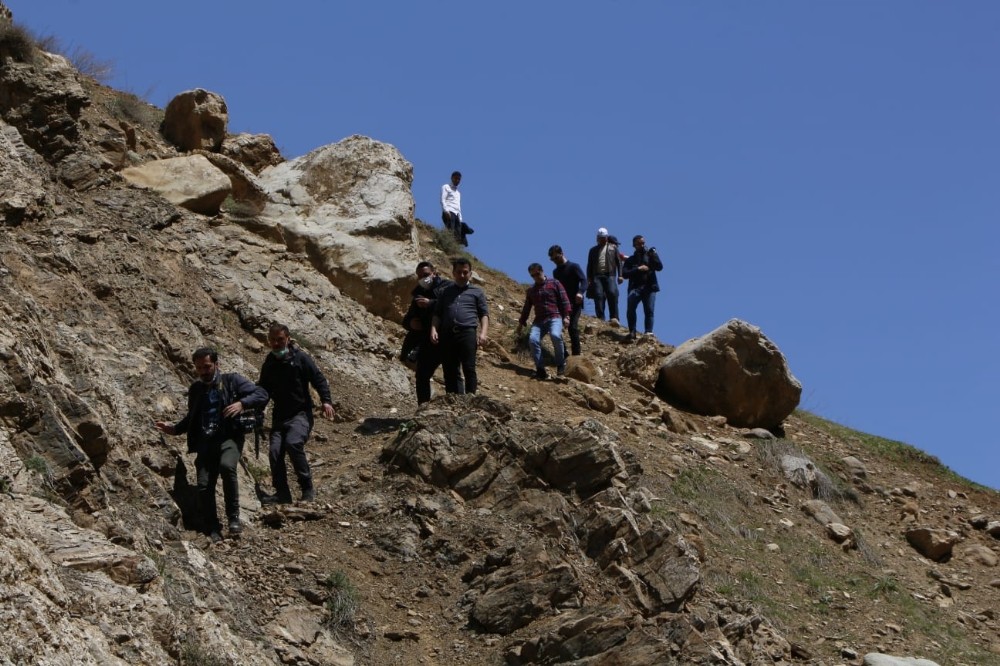 Hakkari’de 7 mağara keşfedildi 