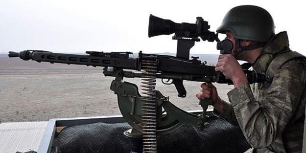 Hakkari'de askere taciz ateşi!