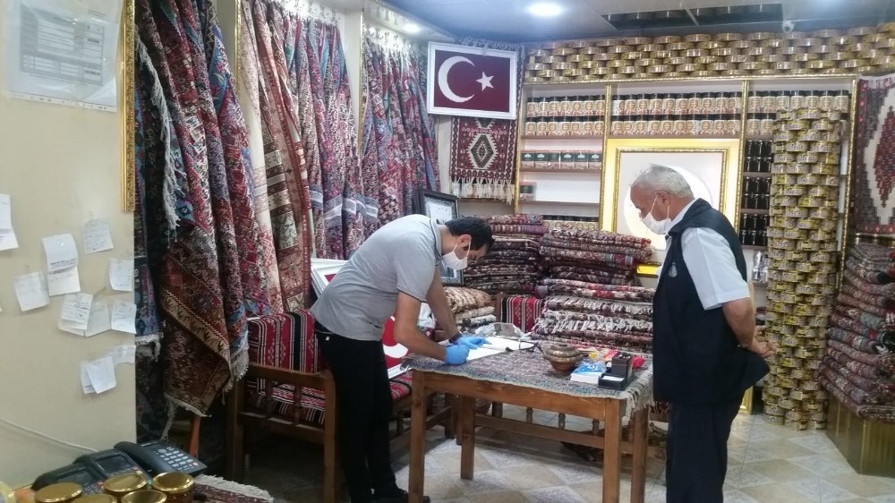 Hakkari’de bal satan iş yerleri denetlendi 