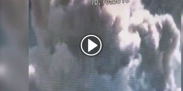 Hakkari’de bomba yüklü araç imha edildi