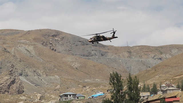 Hakkari'de çatışma: 4 asker yaralı