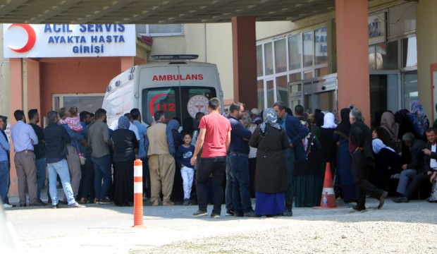 Hakkari'de down sendromlu çocuk ablasını yaraladı