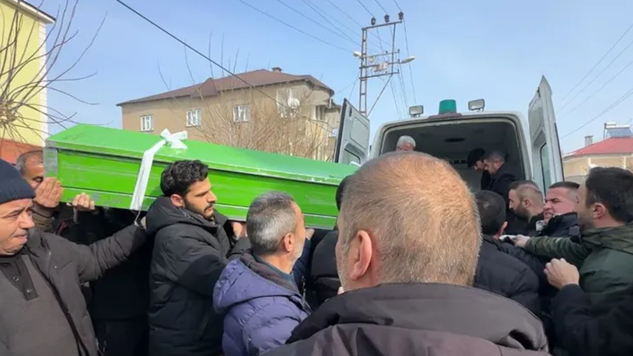 Hakkari'de elektrik akımına kapılan kişi hayatını kaybetti