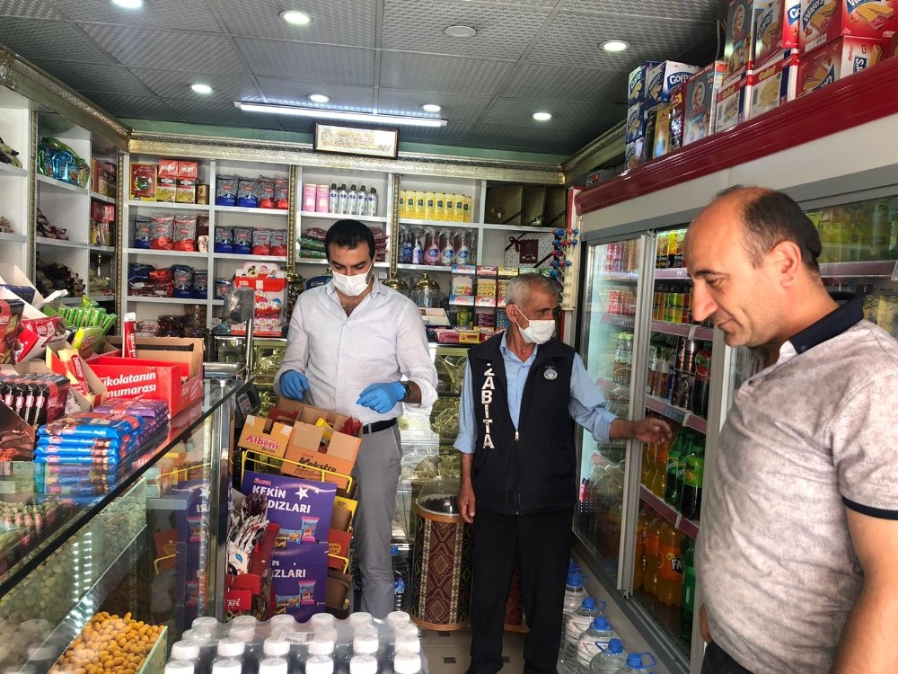 Hakkari’de esnaf denetimleri sürüyor 