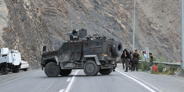 Hakkari'de hain terör saldırısı