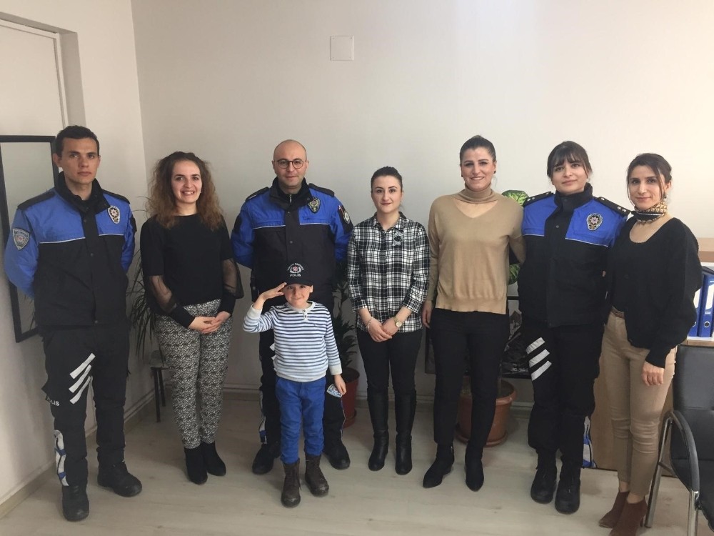 Hakkari’de kadın ve çocukların kendi hakları konusunda bilgilendirditir” 