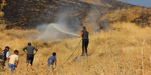 Hakkari'de korkutan yangın!
