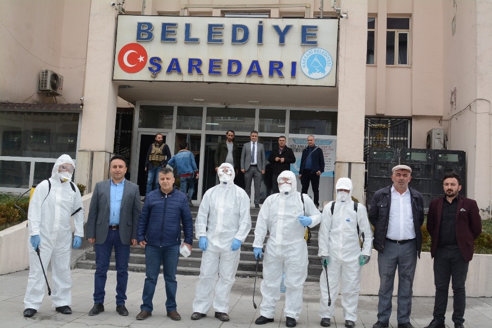 Hakkari’de korona virüsüne karşı dezenfekte çalışması 