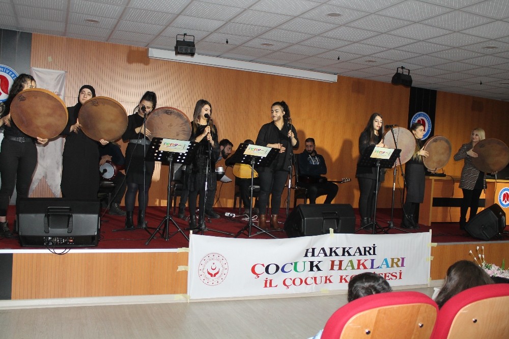 Hakkari’de “Okul Destek Projesi” etkinliği 