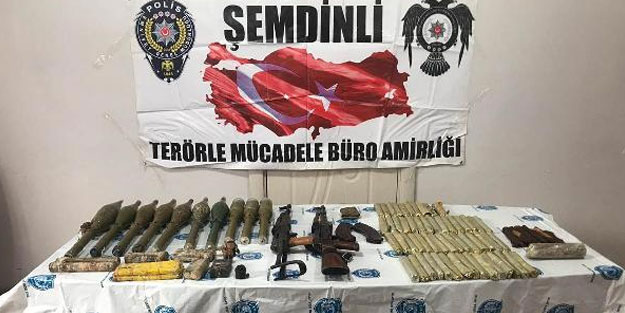 Hakkari'de PKK'ya ait silah ve mühimmat ele geçirildi