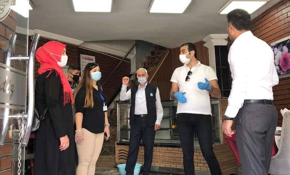 Hakkari’de sosyal mesafeye sıkı takip 