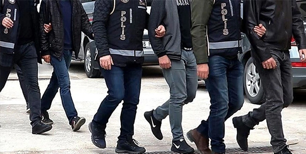 Hakkari'de tefecilere büyük darbe:5 kişi tutuklandı