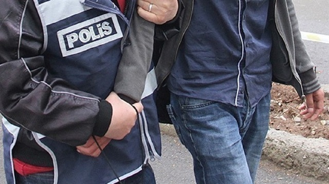 Hakkari'de terör operasyonu: 3 kişi gözaltında