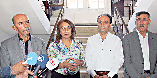 Hakkari’deki aşiret kavgası tatlıya bağlandı