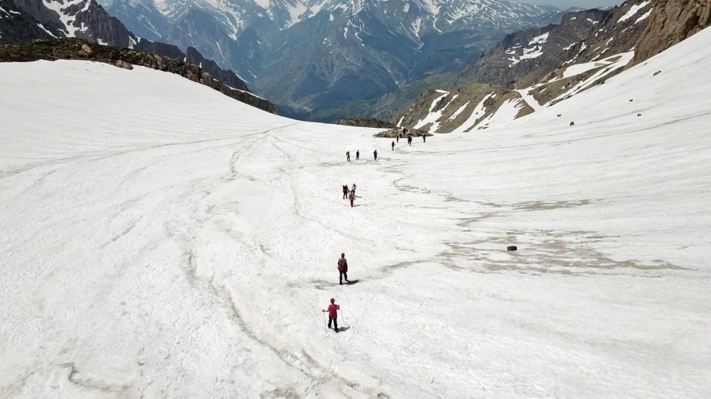 Hakkari’deki dağlara 7 günlük tırmanış 