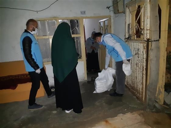 Hakkari’deki din görevlilerinin yardımları devam ediyor 