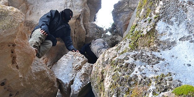 PKK'nın ininden silah ve mühimmat fışkırdı