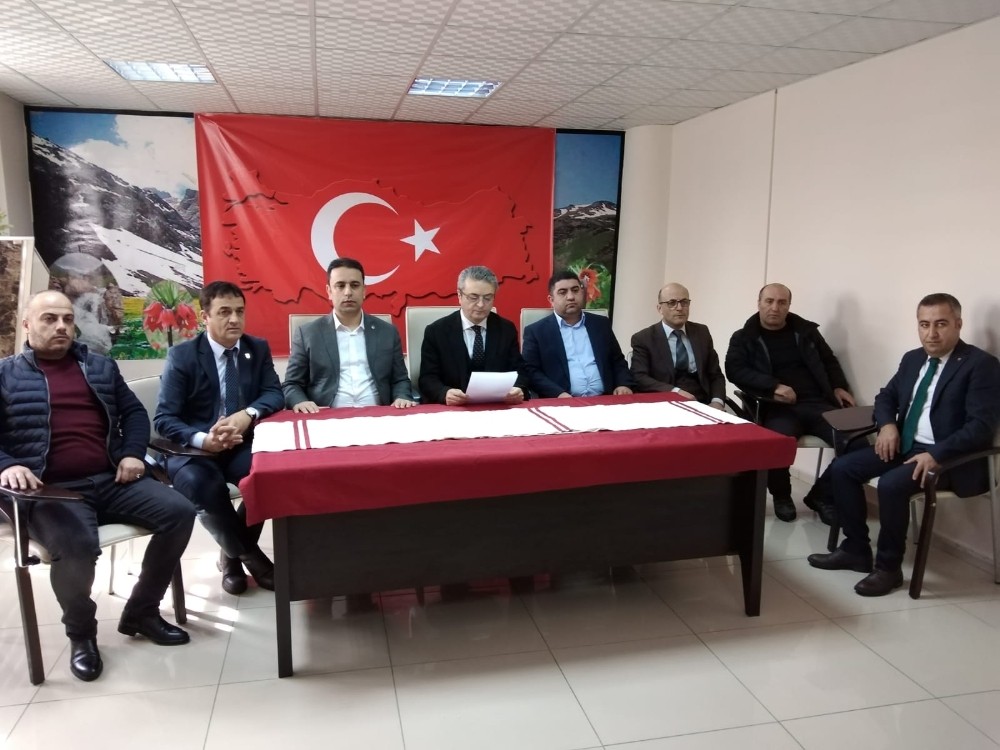 Hakkari’deki STK’lardan Bahar Kalkanı Harekatı’na tam destek 