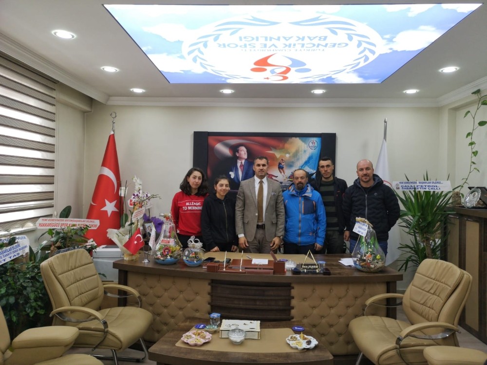 Hakkarili sporcular Bitlis’ten 14 madalya ile döndü 