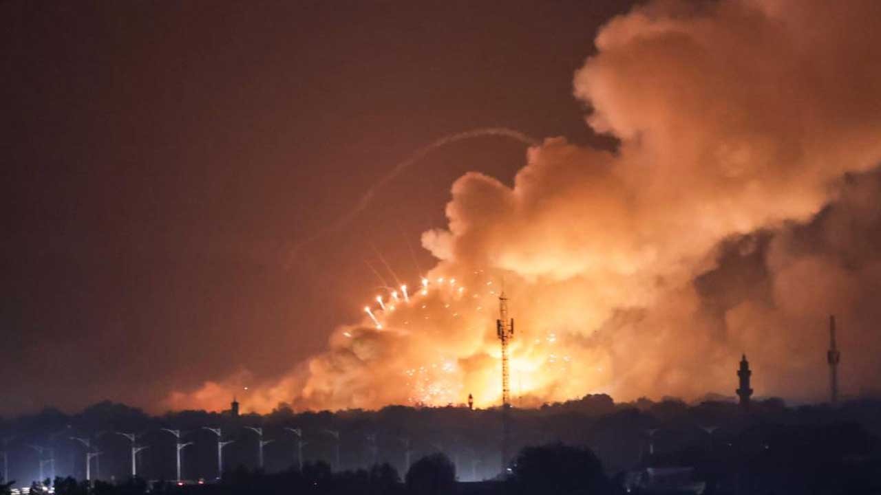 Halep kırsalında şiddetli patlamalar: Mühimmat deposu iddiası