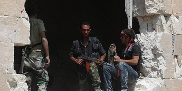 Halep'te Esed rejimine ağır darbe