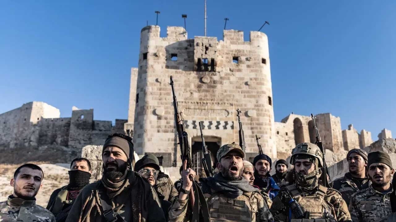 Halep'te kanlı saldırı! Güvenlik güçleri hedef alındı