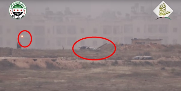 Muhalifler füze ile Esed askerlerini böyle vurdu! (Video)