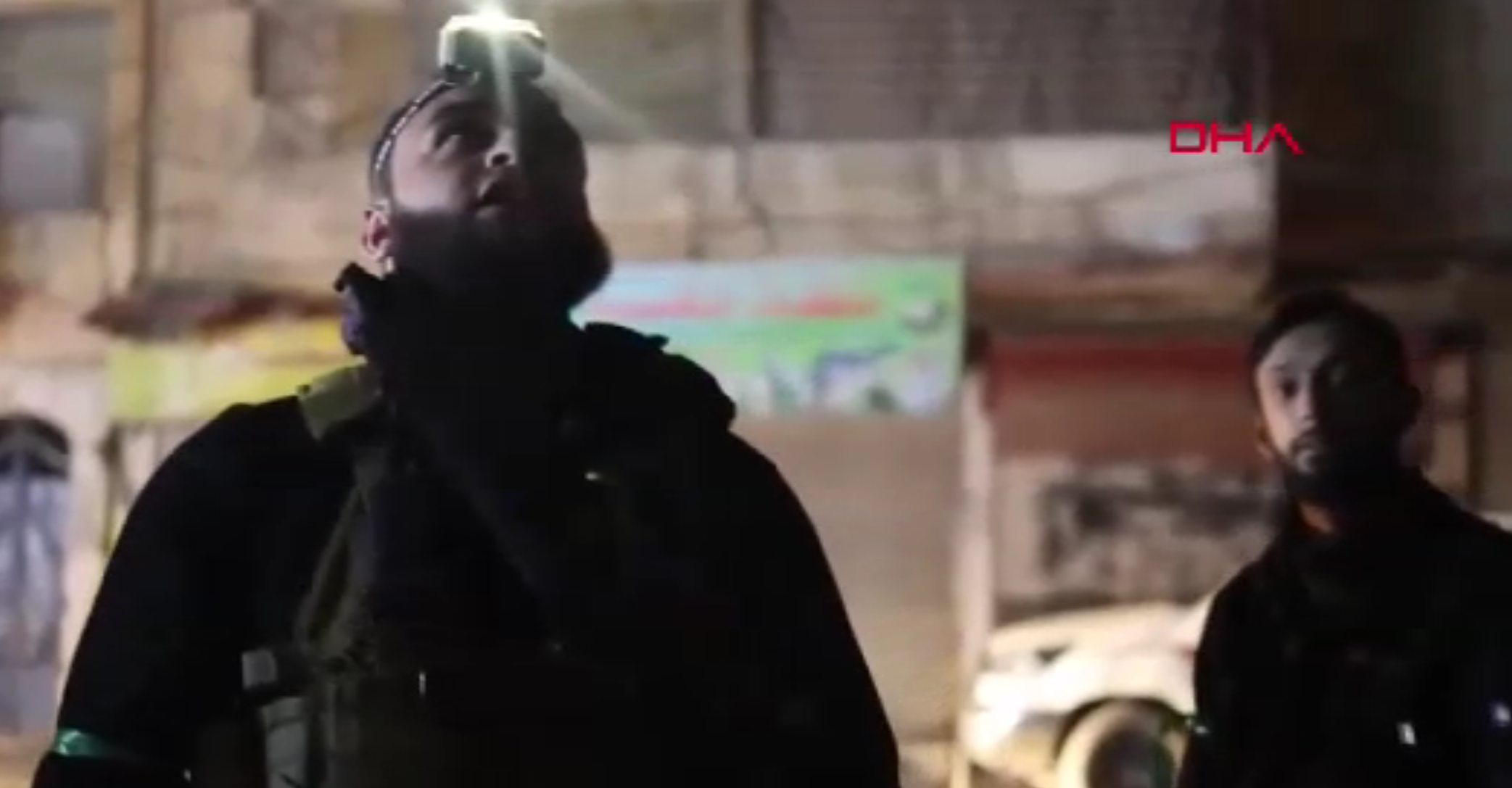 Halep’te terör devri resmen kapandı! Suriye ordusu şehrin tamamında kontrolü ele geçirdi!