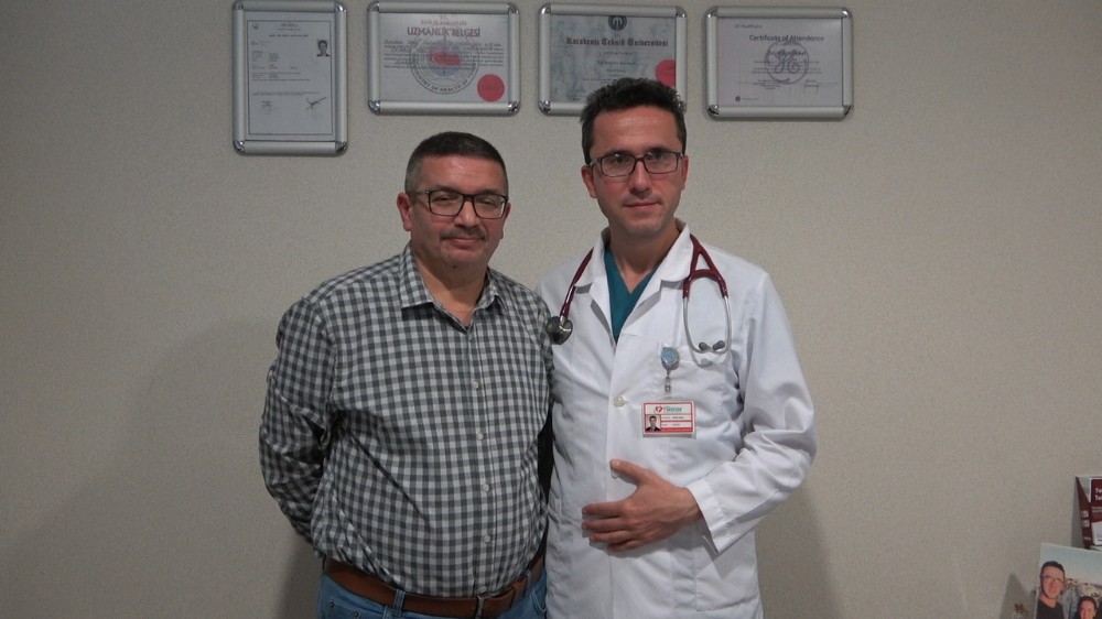 Halı saha maçında göğsüne giren ağrı hayatını kurtardı 