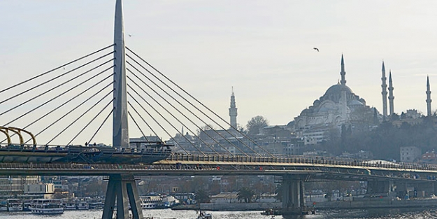Haliç metro köprüsü hazır