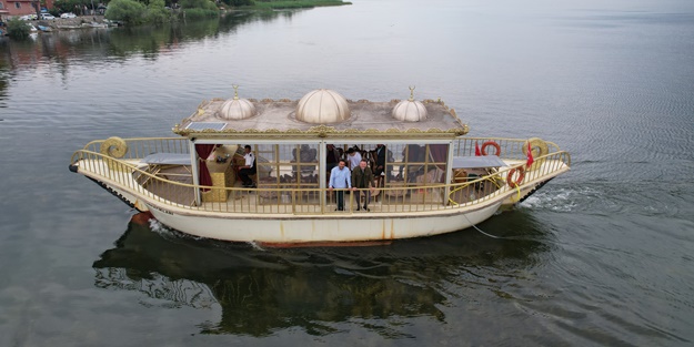 Haliç’ten yola çıkmıştı! Türkiye'nin Venedik'inde 70 yıl sonra bir ilk